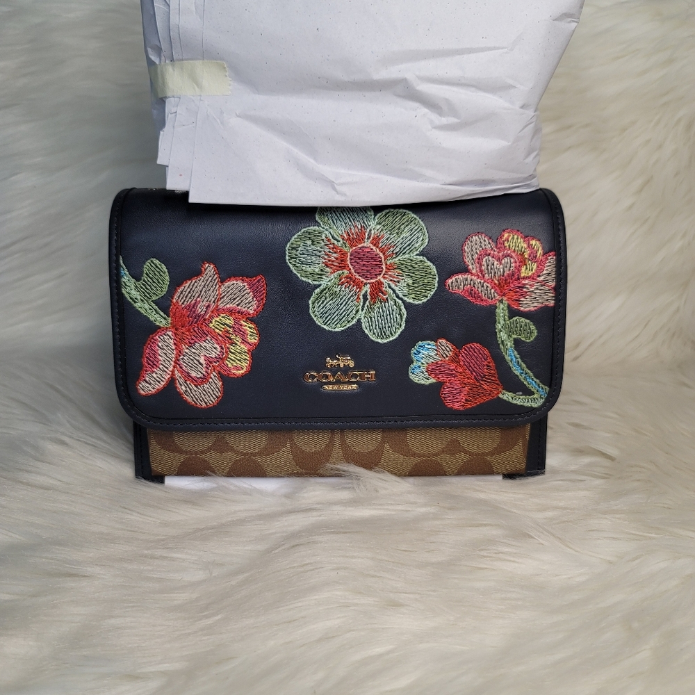 COACH Klare Crossbody In Signature Canvas With Floral Embroidery